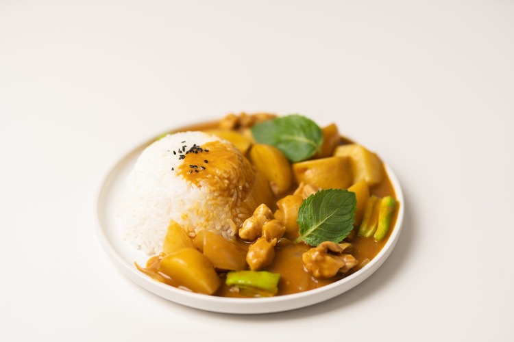 Savory Chicken Curry with Rice and Potatoes